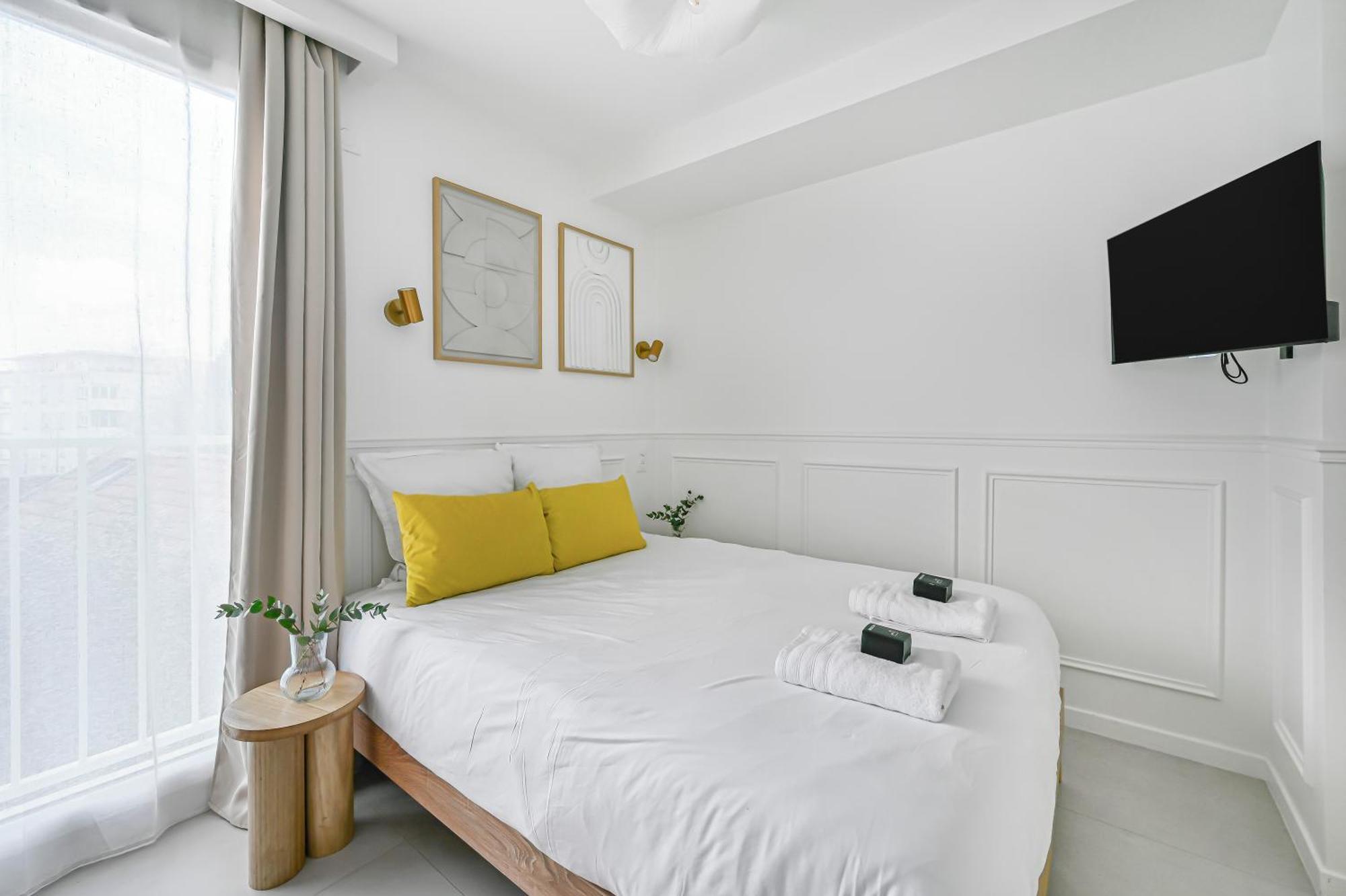 Combs-la-Ville Jiji Suites מראה חיצוני תמונה